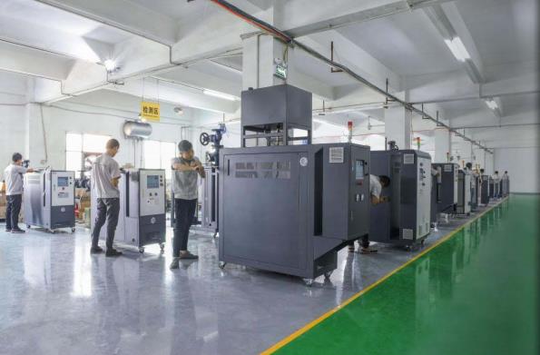 模溫機生產車間   模溫機生產車間